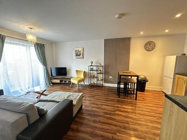 Grand Central Apartments ダービー エクステリア 写真